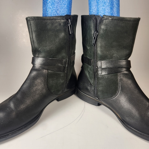 ECCO Women's Biker Boots 37 / 6 Black Leather Moto Ankle Bootie Shoe - Picture 10 of 13